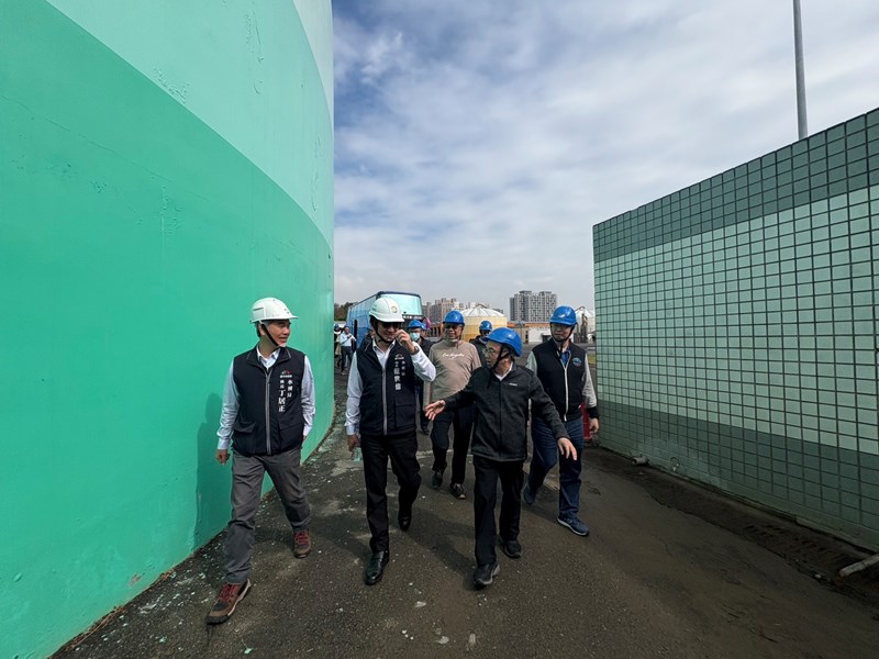 由臺中市政府水利局局長范世億接待-雙方就污水處理-再生水推動及節能減碳等議題進行交流